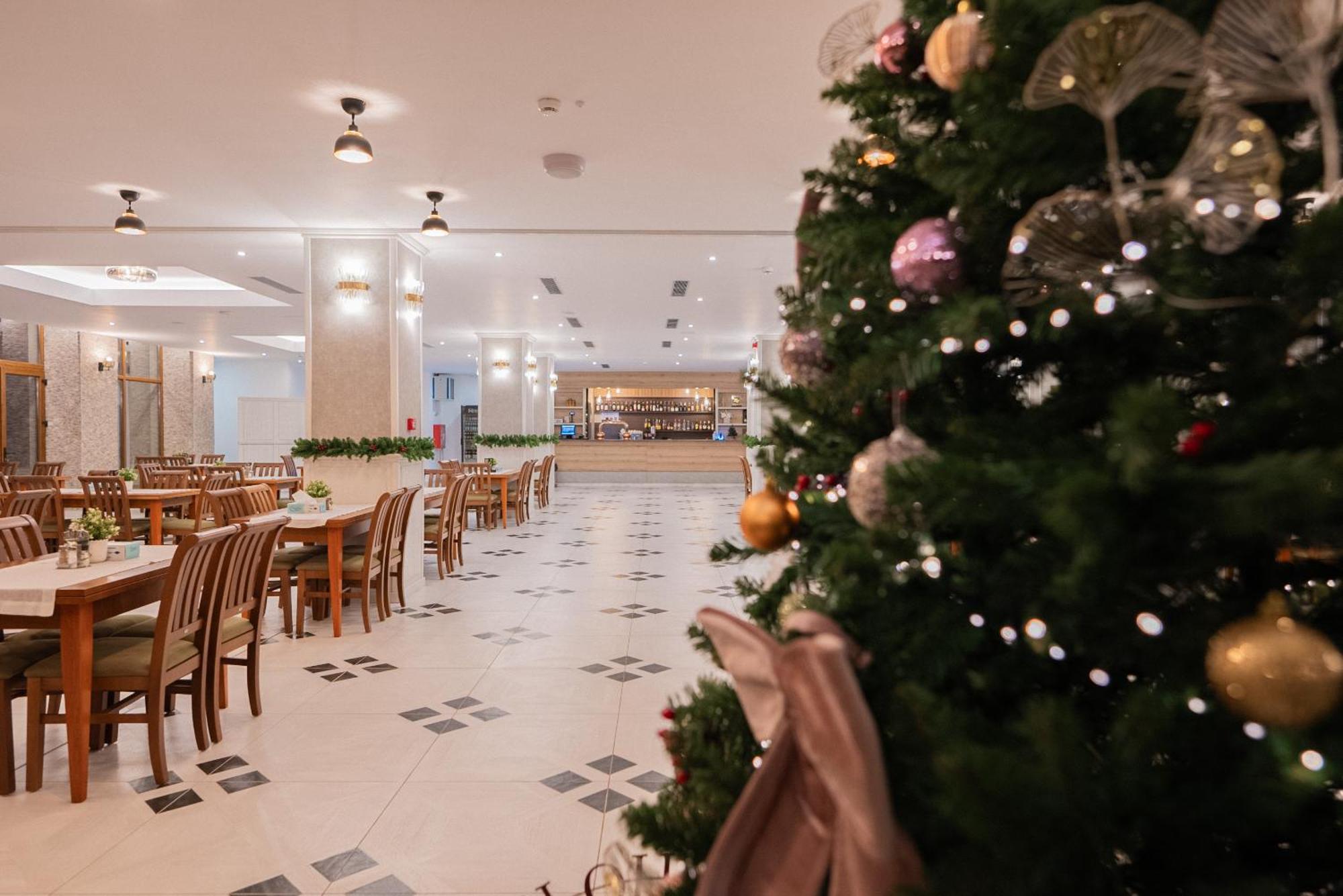 Hotel Cascada Băile Olăneşti Exterior foto