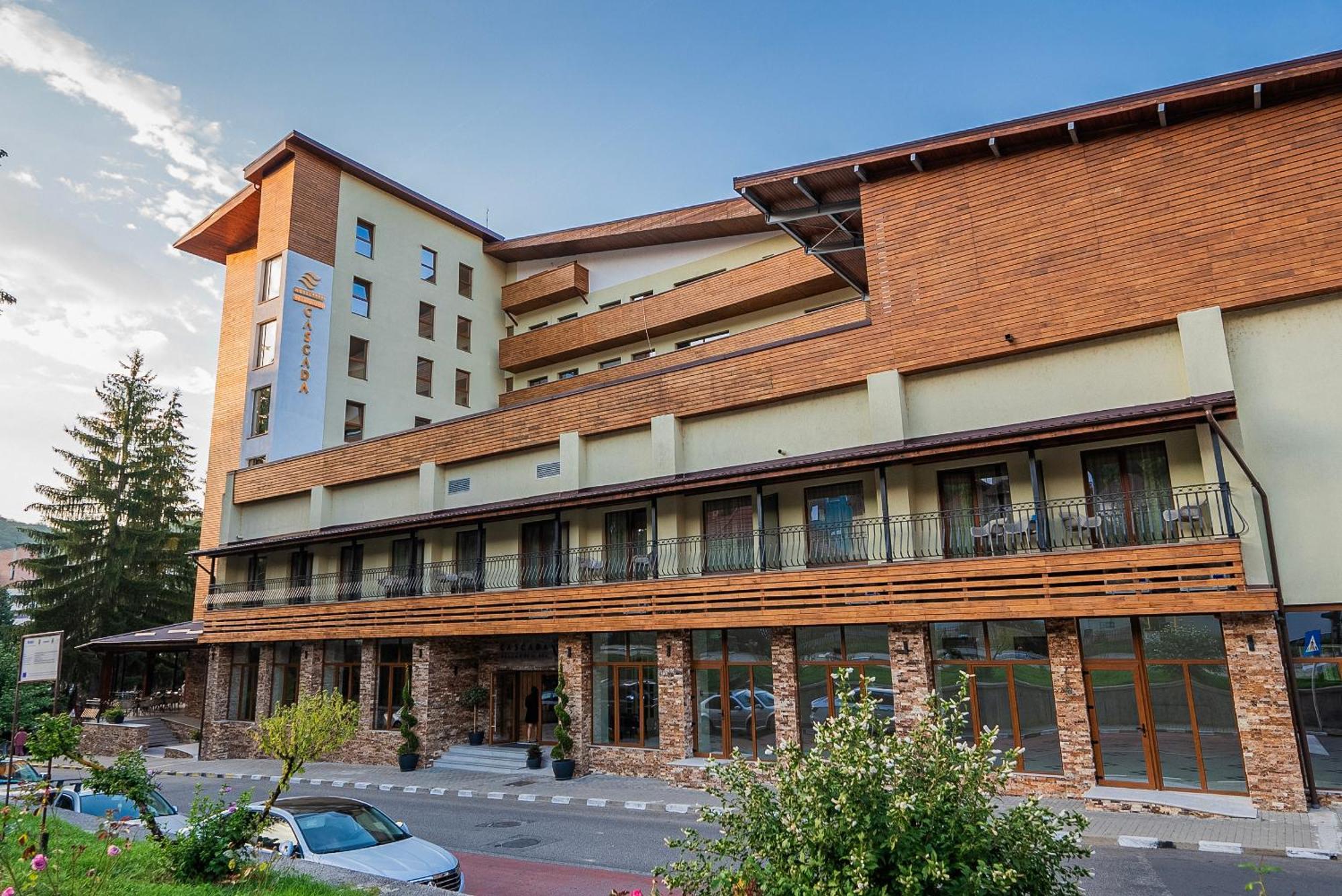 Hotel Cascada Băile Olăneşti Exterior foto