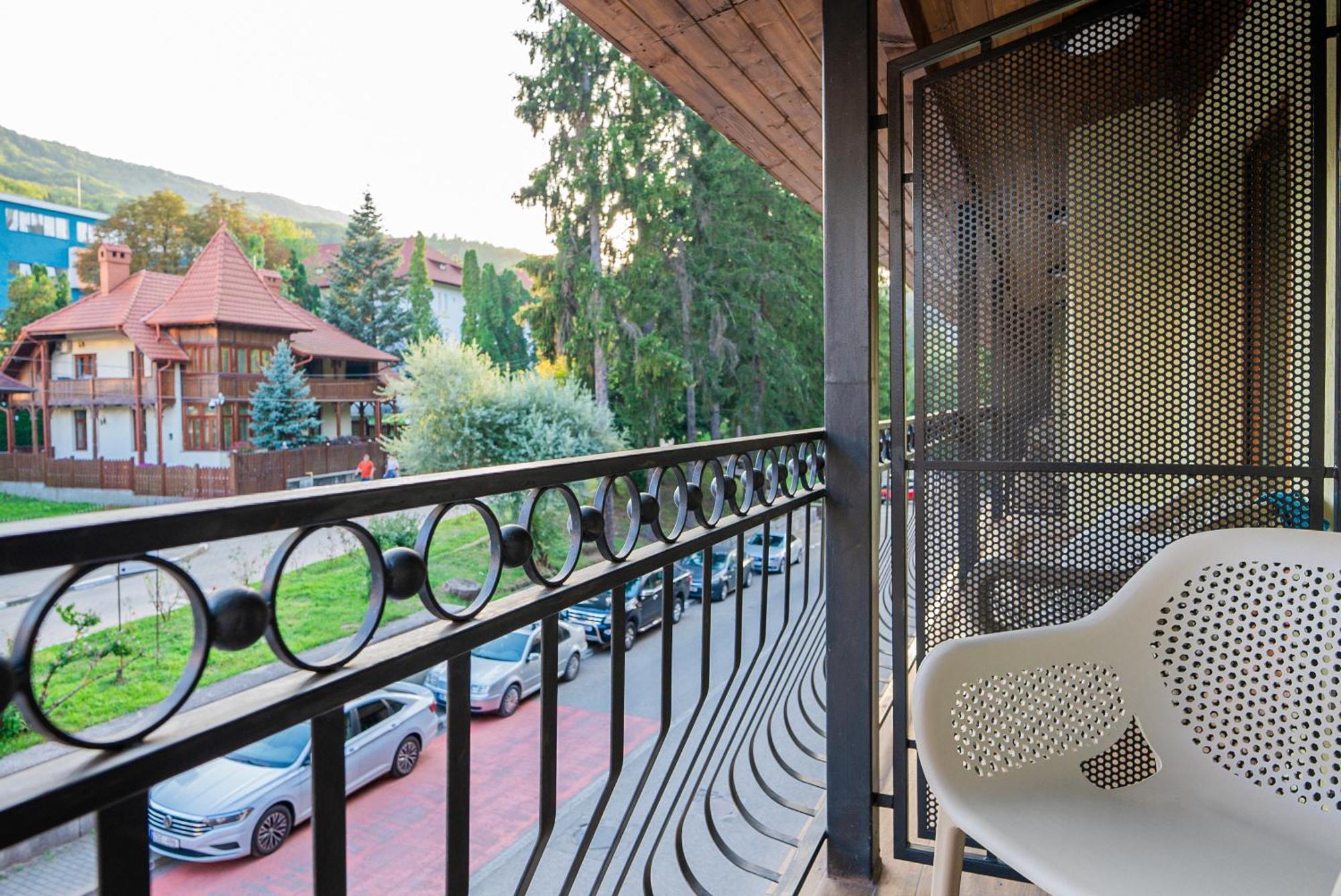 Hotel Cascada Băile Olăneşti Exterior foto