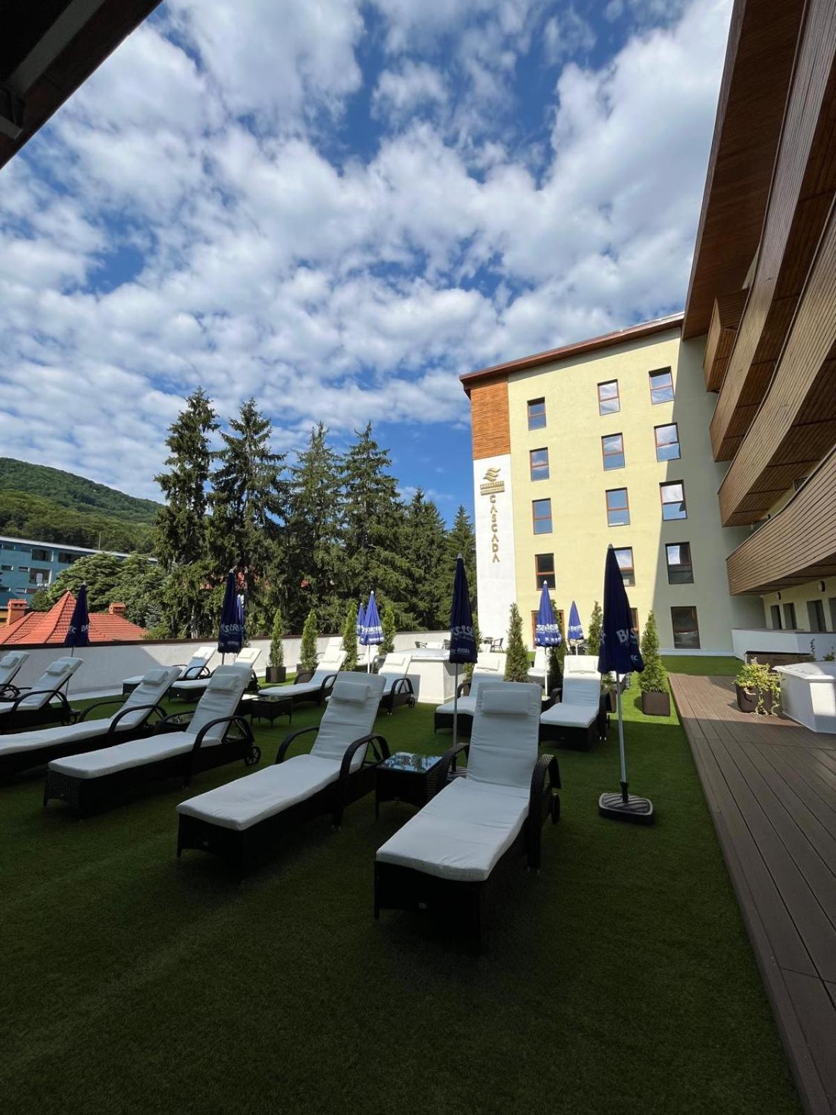 Hotel Cascada Băile Olăneşti Exterior foto
